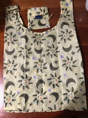 Baggu Standard Reusable Bag Sun and Moon Charm